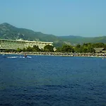 Semesteranläggning (resort) Porto Carras Sithonia 5*