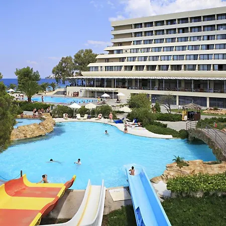 אתר נופש Porto Carras Sithonia 5*