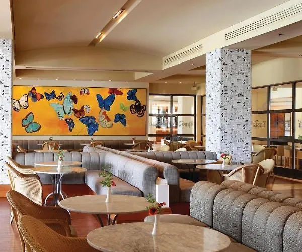 אתר נופש Porto Carras Sithonia 5*